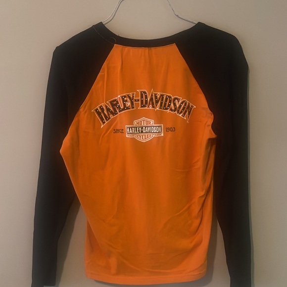 Harley-Davidson XL long sleeve orange and black shirt. - Picture 2 of 2